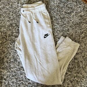 Nike Sweatpants